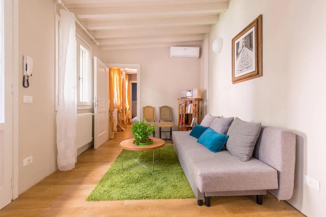 Boutique Apartment With Private Rooms And Garden Oasis Florencia Exterior foto